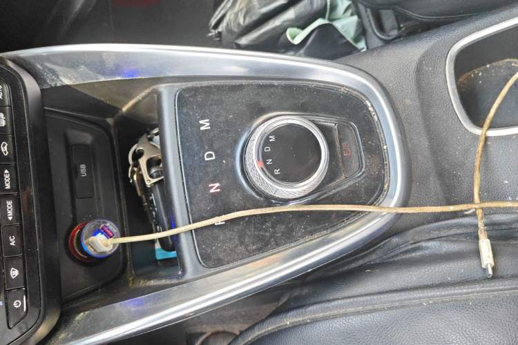 Used Baojun 510 2017 1.5L Automatic Luxury Model Gear Lever