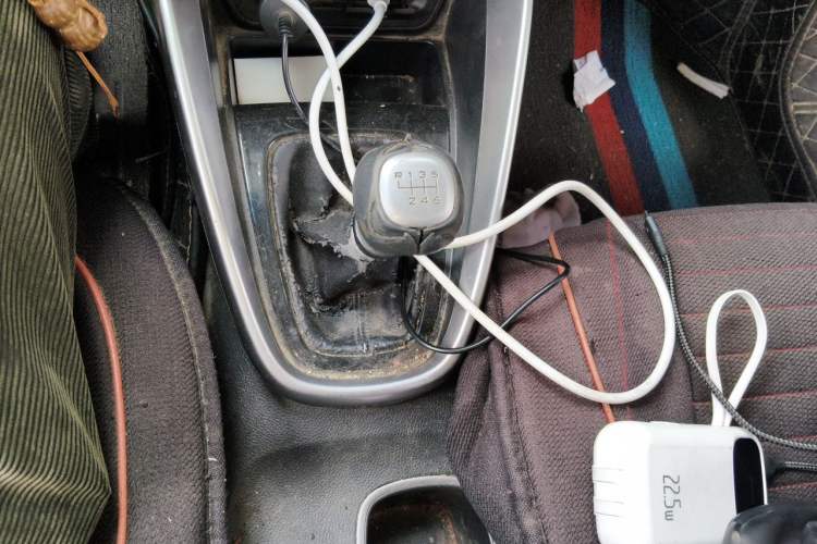 Used Baojun 510 2017 1.5L Manual Fashion Model Gear Lever