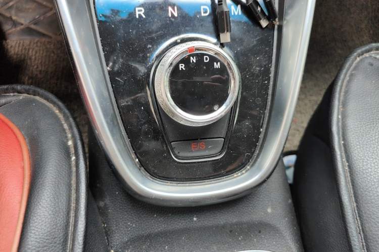 Used Baojun 510 2017 1.5L Automatic Luxury Model Gear Lever