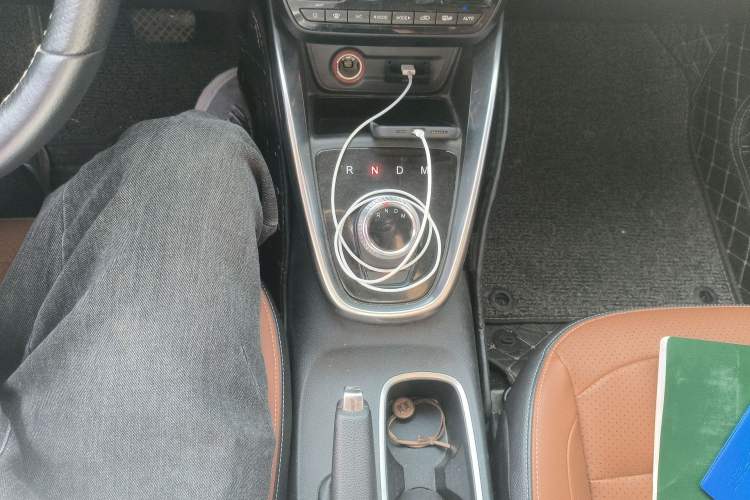 Used Baojun 510 2017 1.5L Automatic Luxury Model Gear Lever
