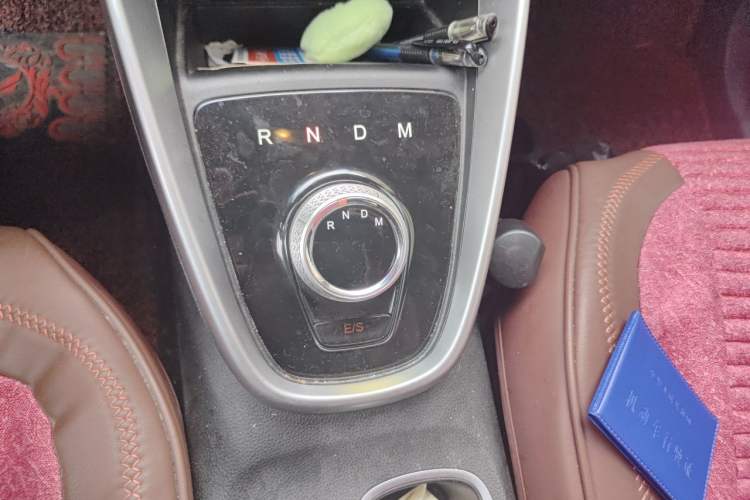 Used Baojun 510 2017 1.5L Automatic Fashion Model Gear Lever