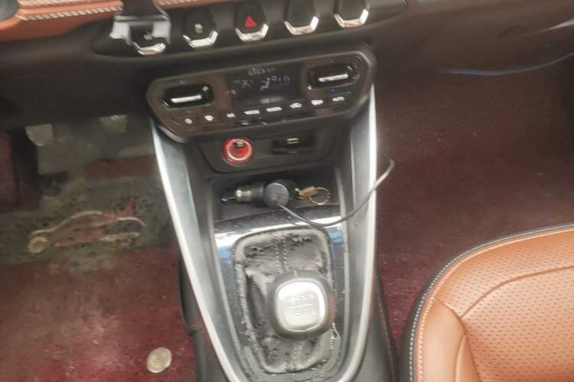 Used Baojun 510 2017 1.5L Manual Luxury Model Gear Lever