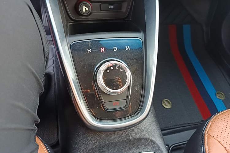 Used Baojun 510 2017 1.5L Automatic Luxury Model Gear Lever