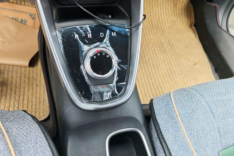 Used Baojun 510 2017 1.5L Automatic Fashion Model Gear Lever