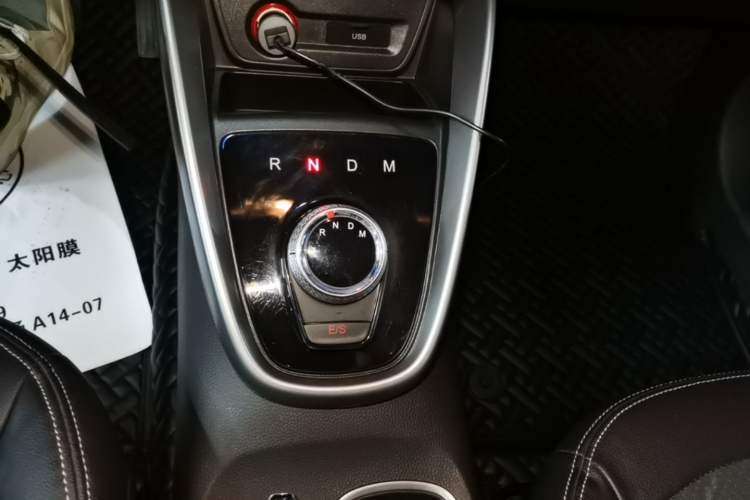Used Baojun 510 2017 1.5L Automatic Fashion Model Gear Lever
