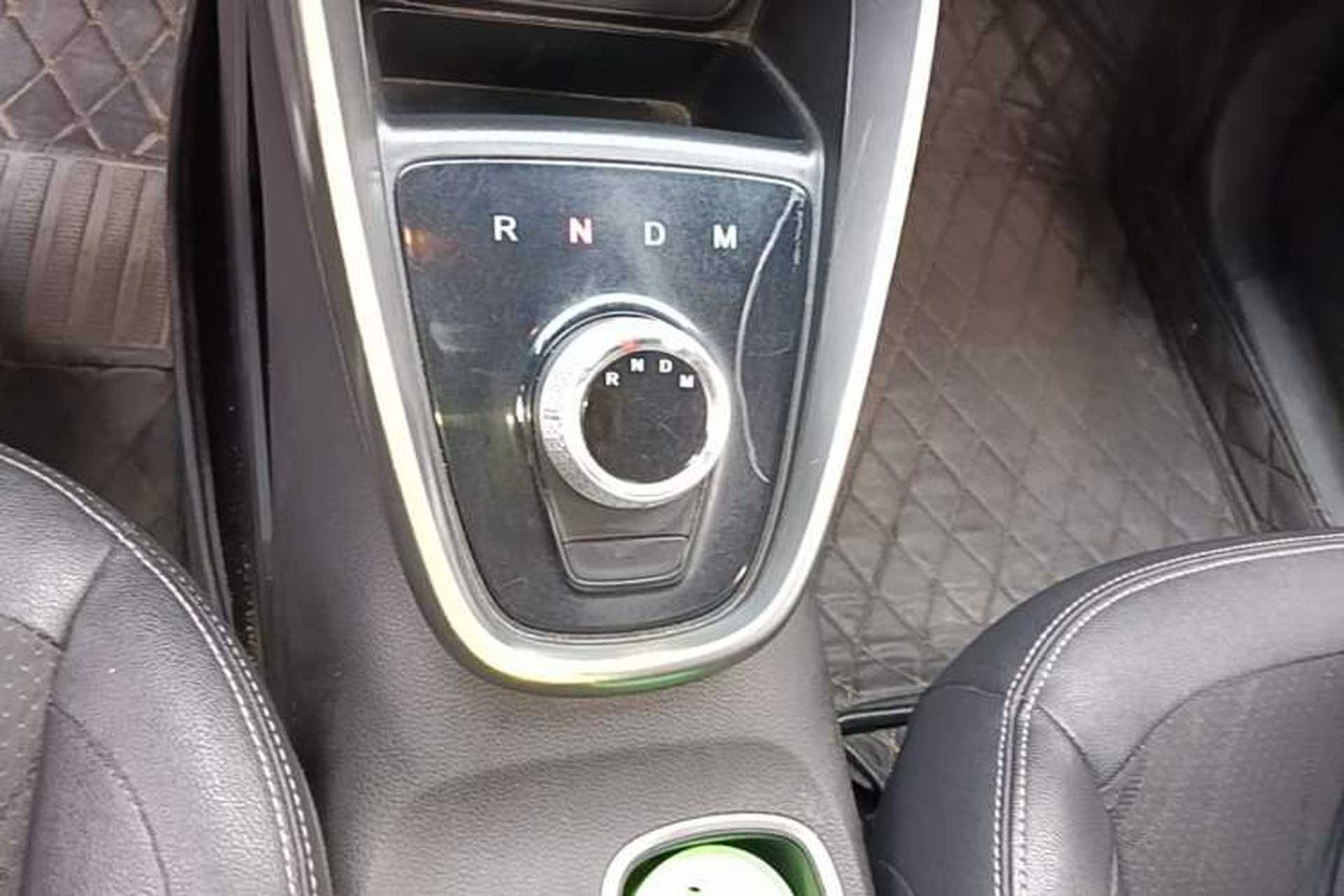 Used Baojun 510 2017 1.5L Automatic Fashion Model Gear Lever