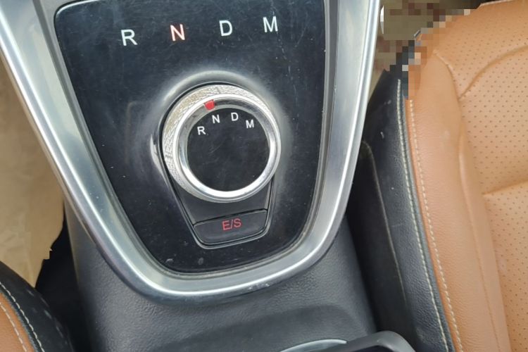 Used Baojun 510 2017 1.5L Automatic Luxury Model Gear Lever