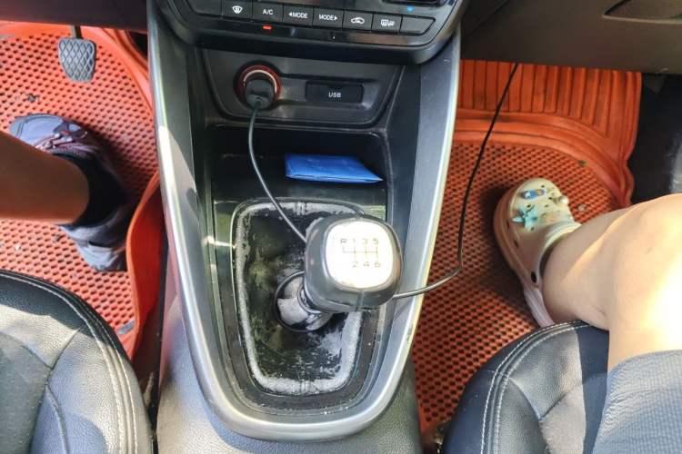 Used Baojun 510 2017 1.5L Manual Fashion Model Gear Lever