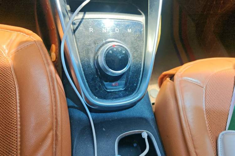 Used Baojun 510 2017 1.5L Automatic Luxury Model Gear Lever