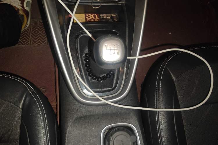Used Baojun 510 2017 1.5L Manual Fashion Model Gear Lever