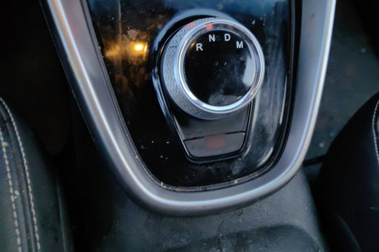 Used Baojun 510 2017 1.5L Automatic Fashion Model Gear Lever