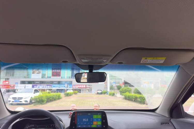 Used Baojun 510 2017 1.5L Manual Fashion Model Headliner