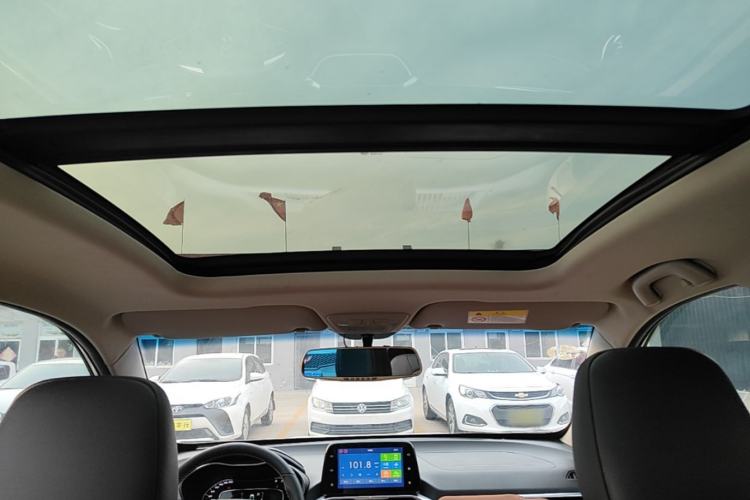 Used Baojun 510 2017 1.5L Automatic Luxury Model Headliner