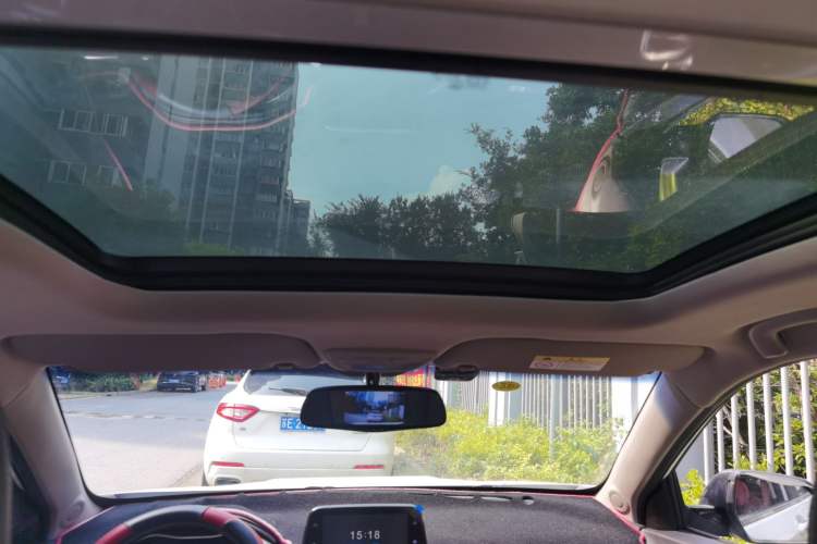 Used Baojun 510 2017 1.5L Automatic Luxury Model Headliner
