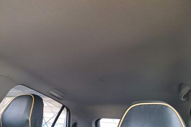 Used Baojun 510 2017 1.5L manual Comfort trim Headliner