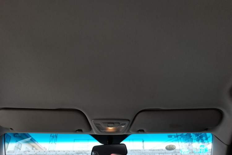 Used Baojun 510 2017 1.5L Manual Fashion Model Headliner