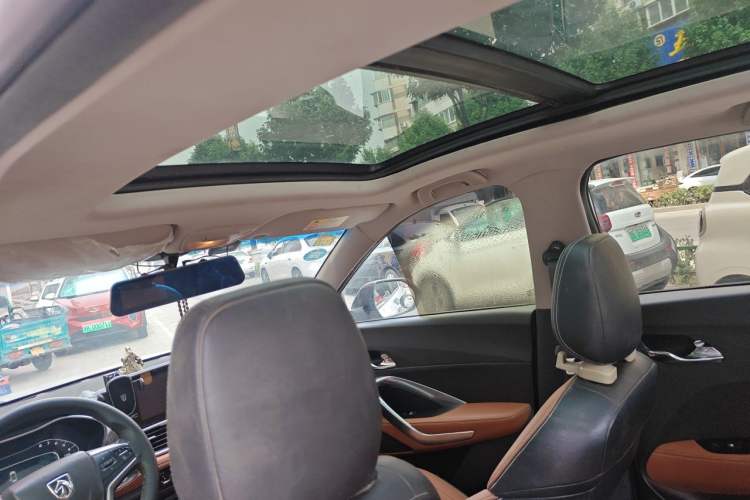 Used Baojun 510 2017 1.5L Manual Luxury Model Headliner