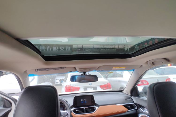 Used Baojun 510 2017 1.5L Automatic Luxury Model Headliner