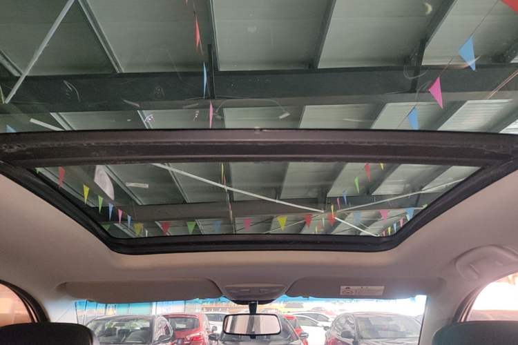 Used Baojun 510 2017 1.5L Manual Luxury Model Headliner