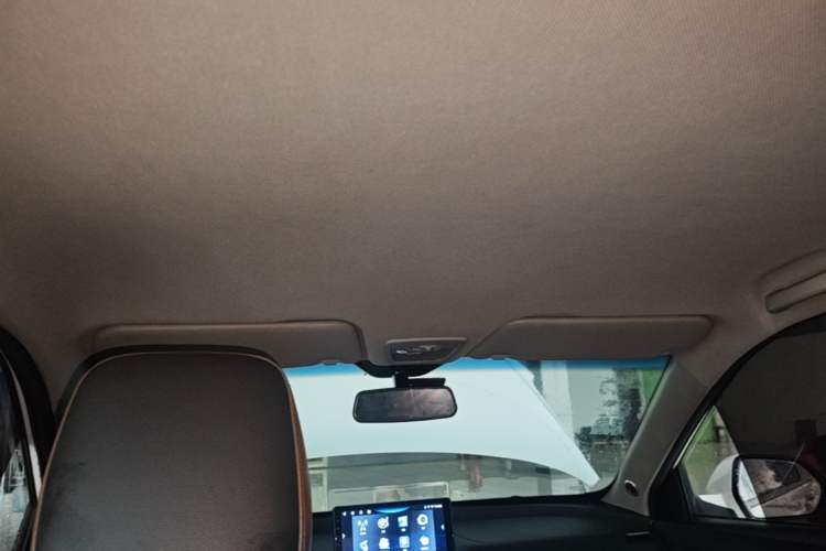 Used Baojun 510 2017 1.5L manual Comfort trim Headliner