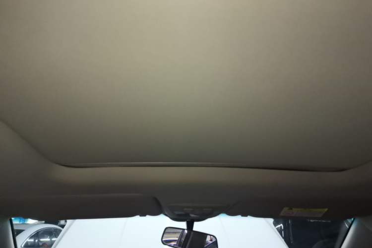 Used Baojun 510 2017 1.5L Manual Luxury Model Headliner