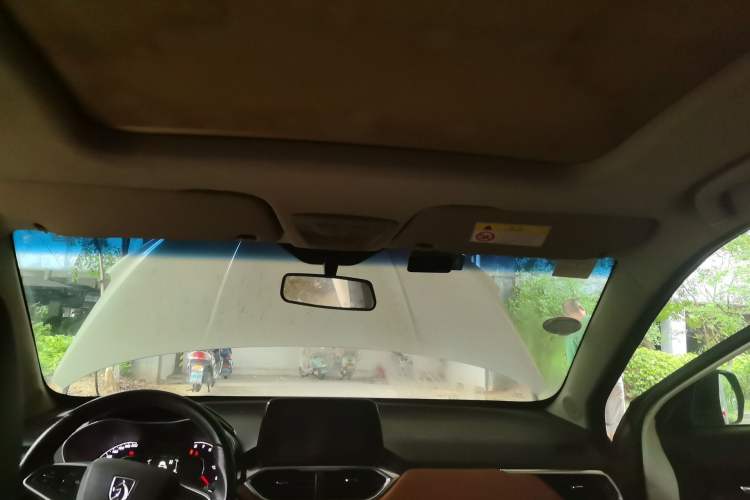 Used Baojun 510 2017 1.5L Automatic Luxury Model Headliner