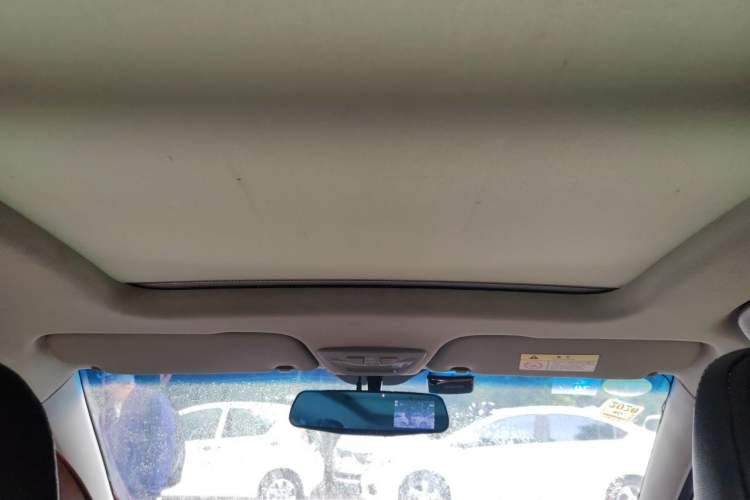 Used Baojun 510 2017 1.5L Automatic Luxury Model Headliner