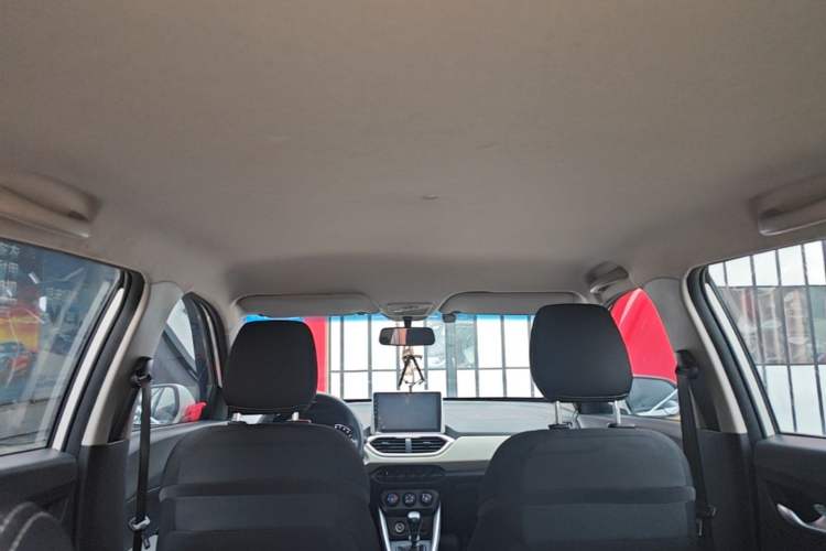 Used Baojun 510 2017 1.5L manual Comfort trim Headliner