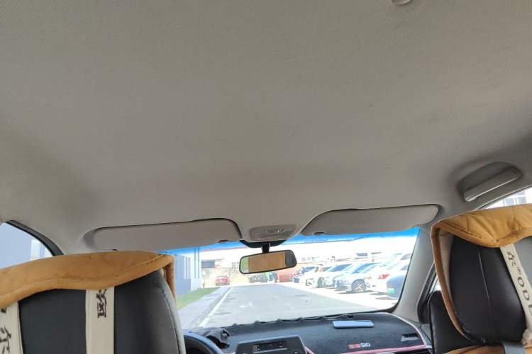 Used Baojun 510 2017 1.5L manual Comfort trim Headliner