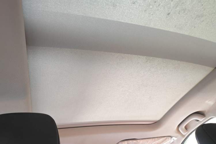 Used Baojun 510 2017 1.5L Manual Luxury Model Headliner