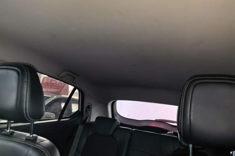 Used Baojun 510 2017 1.5L Automatic Fashion Model Headliner
