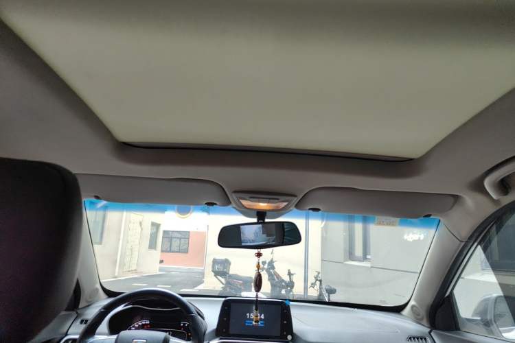Used Baojun 510 2017 1.5L Automatic Luxury Model Headliner