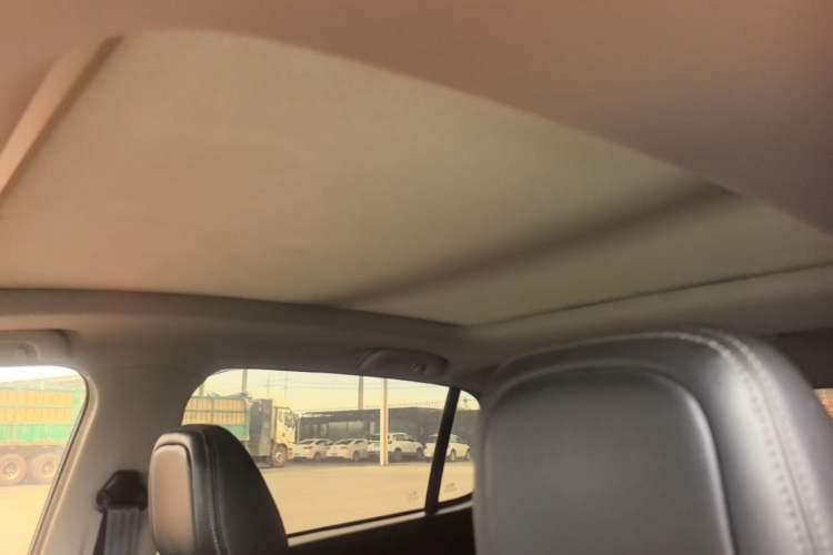 Used Baojun 510 2017 1.5L Manual Luxury Model Headliner