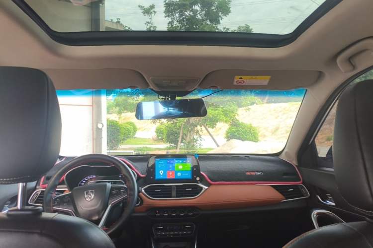 Used Baojun 510 2017 1.5L Automatic Luxury Model Headliner