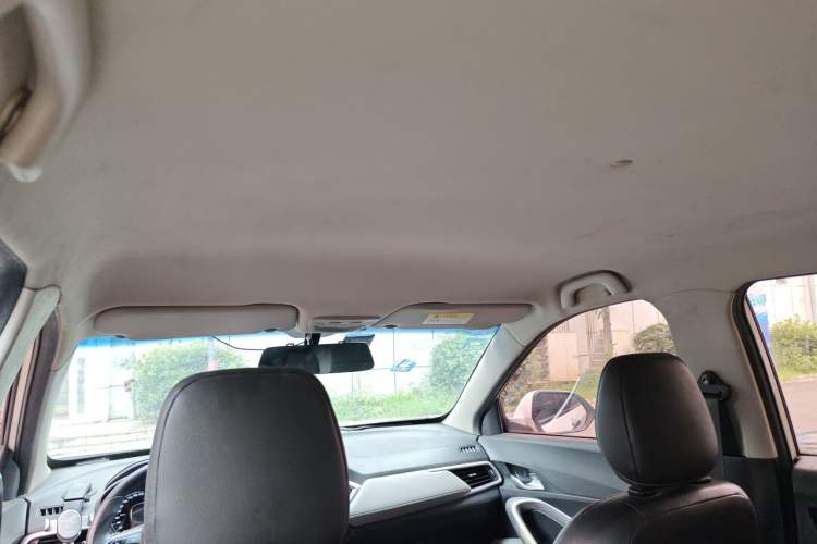 Used Baojun 510 2017 1.5L Automatic Fashion Model Headliner