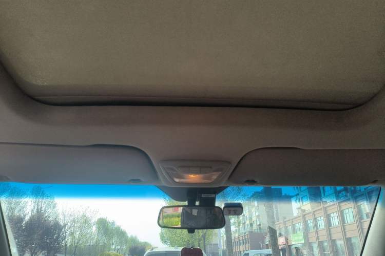 Used Baojun 510 2017 1.5L Automatic Luxury Model Headliner