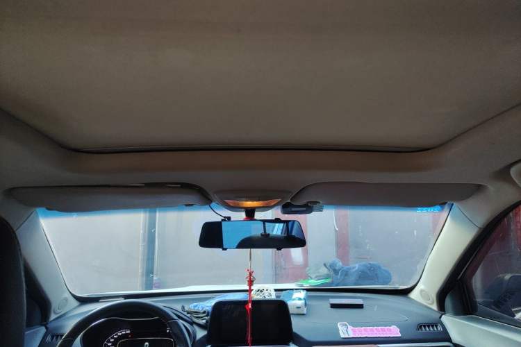 Used Baojun 510 2017 1.5L Manual Luxury Model Headliner