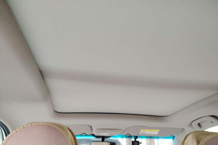 Used Baojun 510 2017 1.5L Manual Luxury Model Headliner