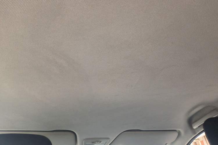 Used Baojun 510 2017 1.5L manual Comfort trim Headliner