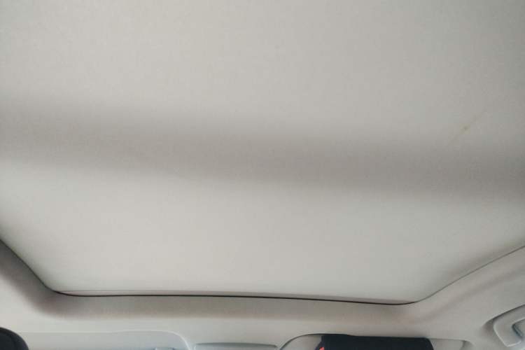 Used Baojun 510 2017 1.5L Automatic Luxury Model Headliner