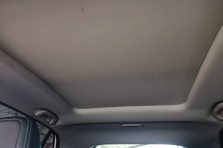 Used Baojun 510 2017 1.5L Manual Luxury Model Headliner