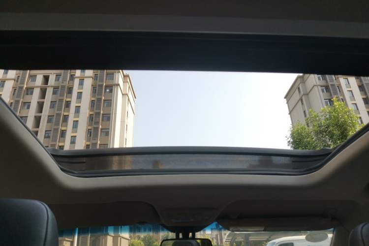 Used Baojun 510 2017 1.5L Automatic Luxury Model Headliner