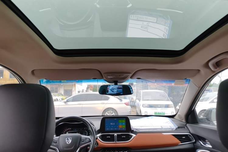 Used Baojun 510 2017 1.5L Automatic Luxury Model Headliner