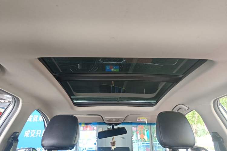 Used Baojun 510 2017 1.5L Automatic Luxury Model Headliner