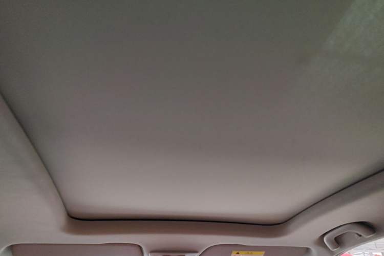 Used Baojun 510 2017 1.5L Manual Luxury Model Headliner
