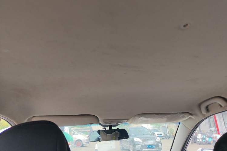 Used Baojun 510 2017 1.5L Automatic Fashion Model Headliner