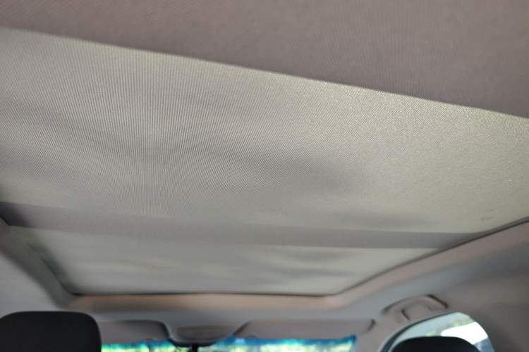 Used Baojun 510 2017 1.5L Manual Luxury Model Headliner