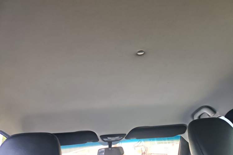 Used Baojun 510 2017 1.5L Manual Fashion Model Headliner