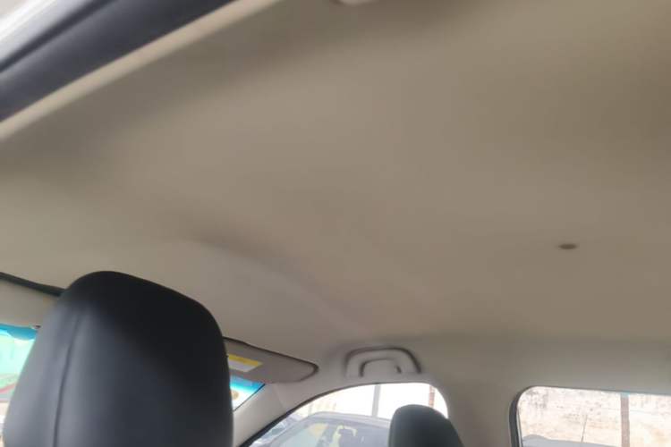 Used Baojun 510 2017 1.5L Manual Fashion Model Headliner