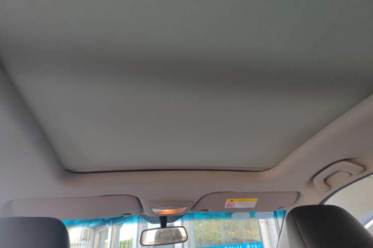 Used Baojun 510 2017 1.5L Manual Luxury Model Headliner